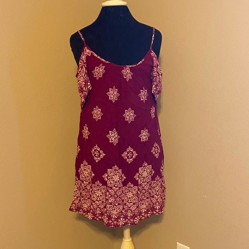 ❤️ Mossimo Supply Co Pink Fuchsia Cold Shoulder Dress